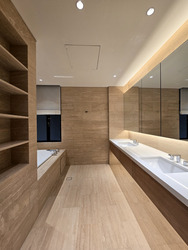 The Colonnade (D10), Condominium #533889451